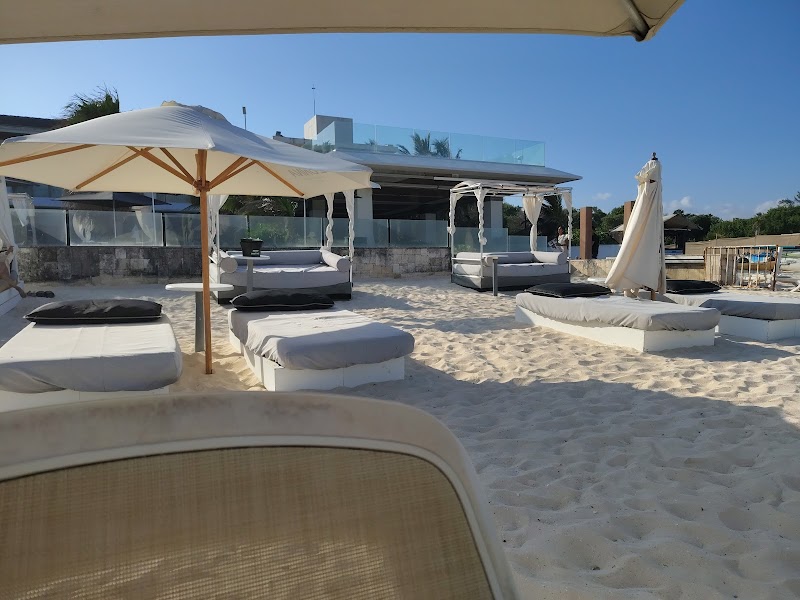 Mamita's Beach Club