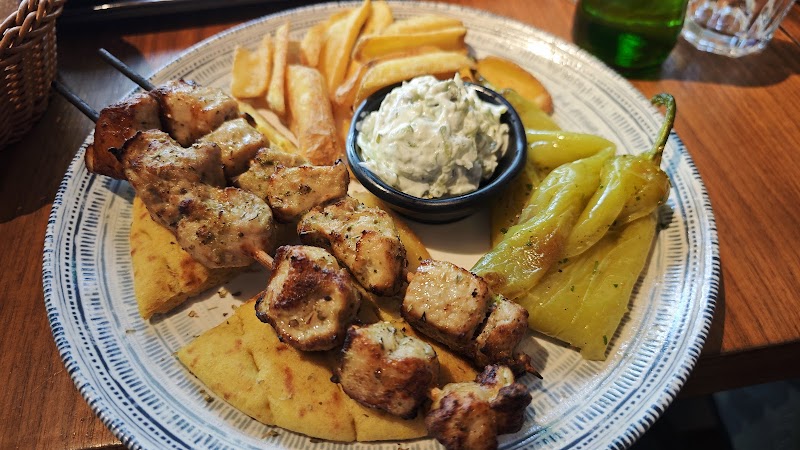 Happy Bar & Grill Sveta Nedelya