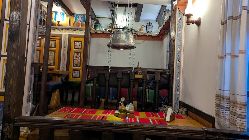 Hadjidraganov's Houses Restaurant