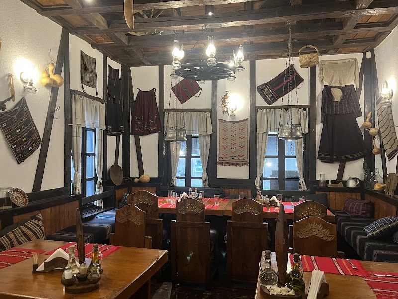 Hadjidraganov's Houses Restaurant